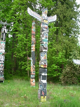 Kakaso'Las Totem Pole in Stanley Park, Vancouver, BC, Canada