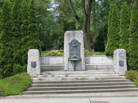 Queen Victoria Memorial in Stanley Park in Stanley Park, Vancouver, BC, Canada