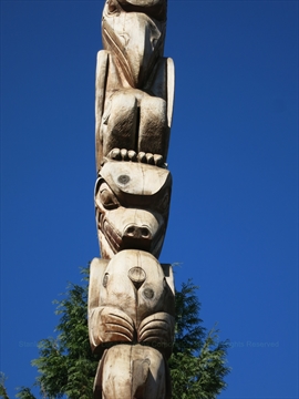 Rose Cole Yelton Memorial Totem Pole in Stanley Park, Vancouver, BC, Canada