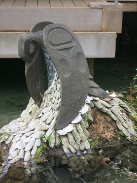 Raven Statue in Stanley Park, Vancouver, BC, Canada