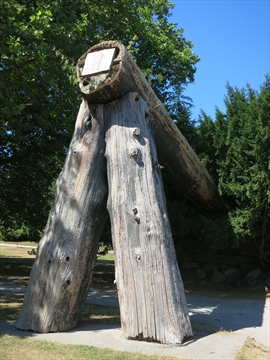 Lumbermens Arch in Stanley Park, Vancouver, BC, Canada