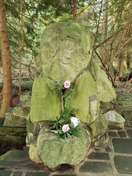 E Pauline Johnson memorial in Stanley Park, Vancouver, BC, Canada